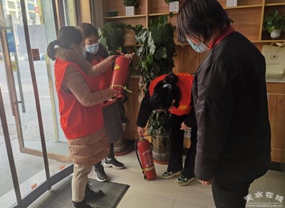 秦州區(qū)各部門單位開展安全生產(chǎn)專項(xiàng)檢查(圖)